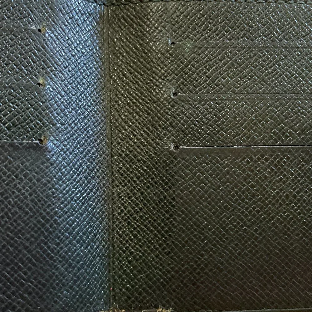 Louis Vuitton Wallet - Picture 10 of 15